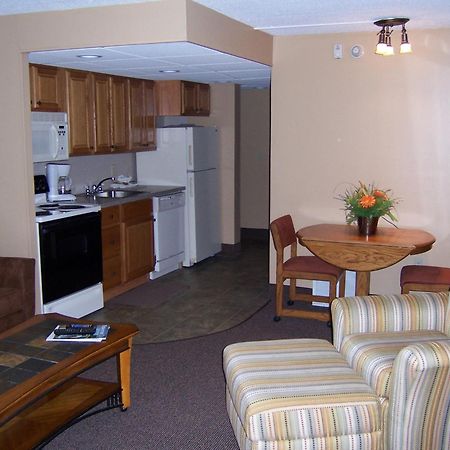Pinestead Reef Resort Traverse City Esterno foto